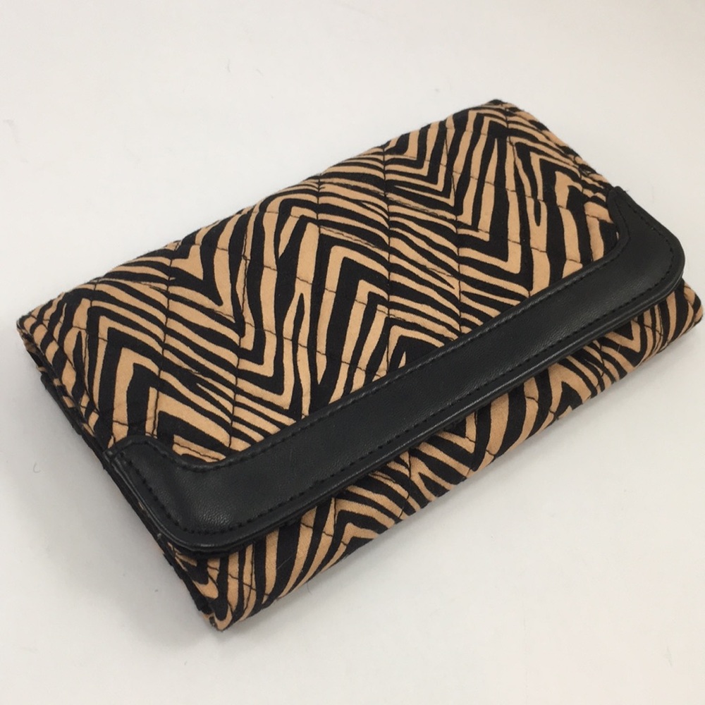 EUC V Bradley Clutch Wallet - lots of compartments